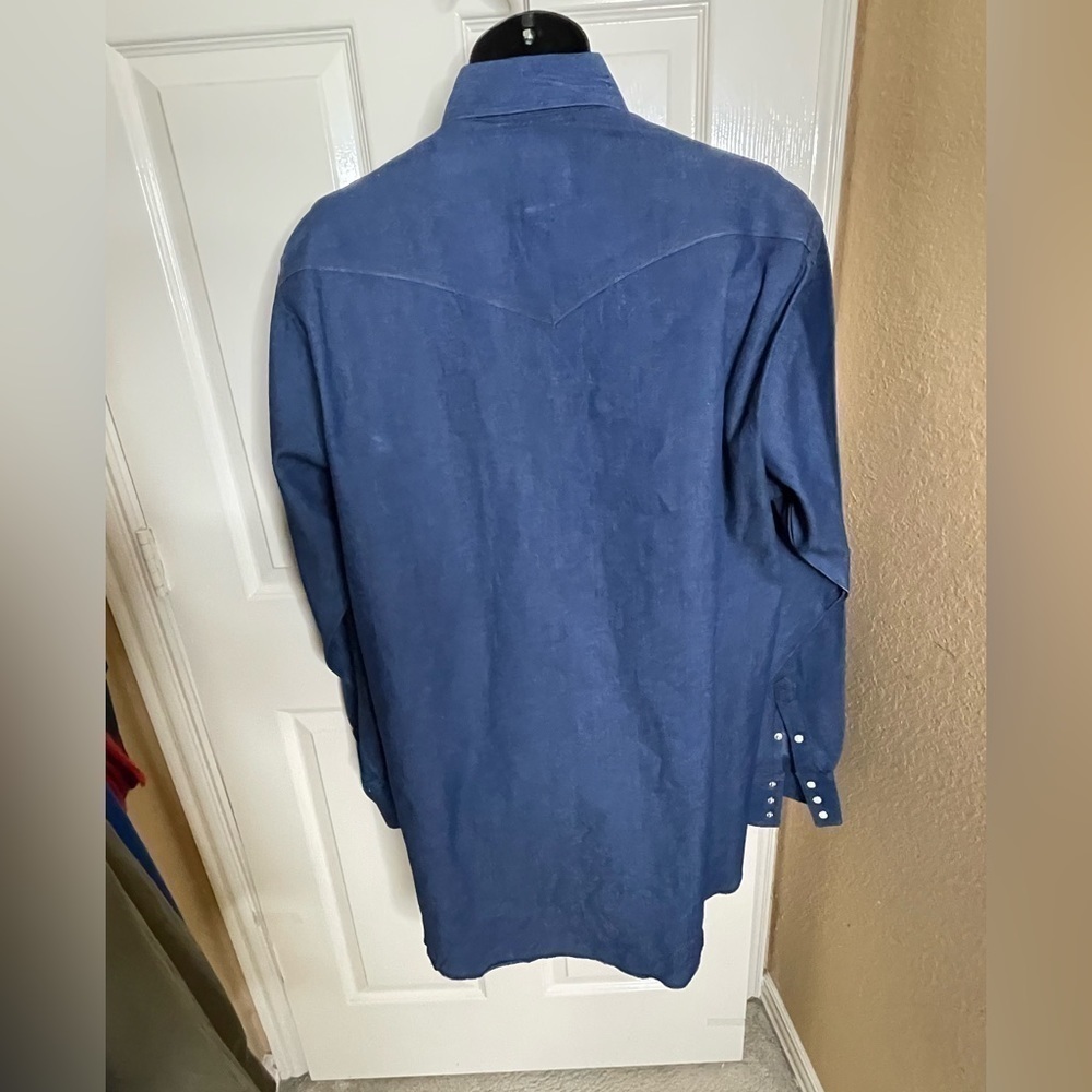 Wrangler Sherpa Fleece Lined Denim Shirt Dark Wash Button Up Pockets Men's XLT   - Picture 4 of 11